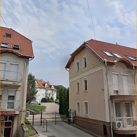 Barnapartman Apartment